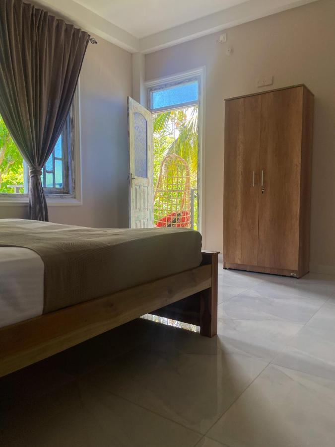 Habibi Hostel & Restaurant Unawatuna Ngoại thất bức ảnh