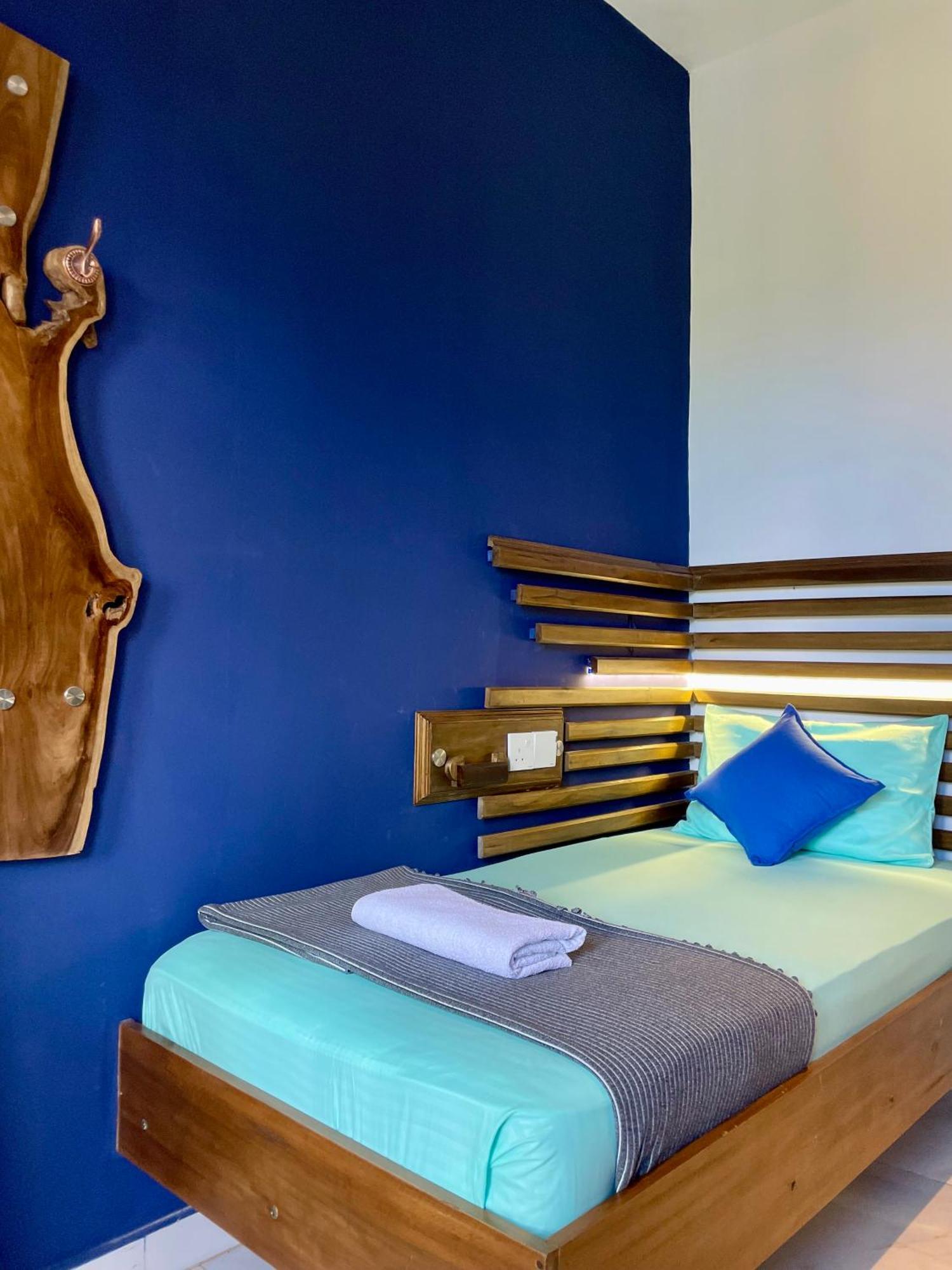 Habibi Hostel & Restaurant Unawatuna Ngoại thất bức ảnh