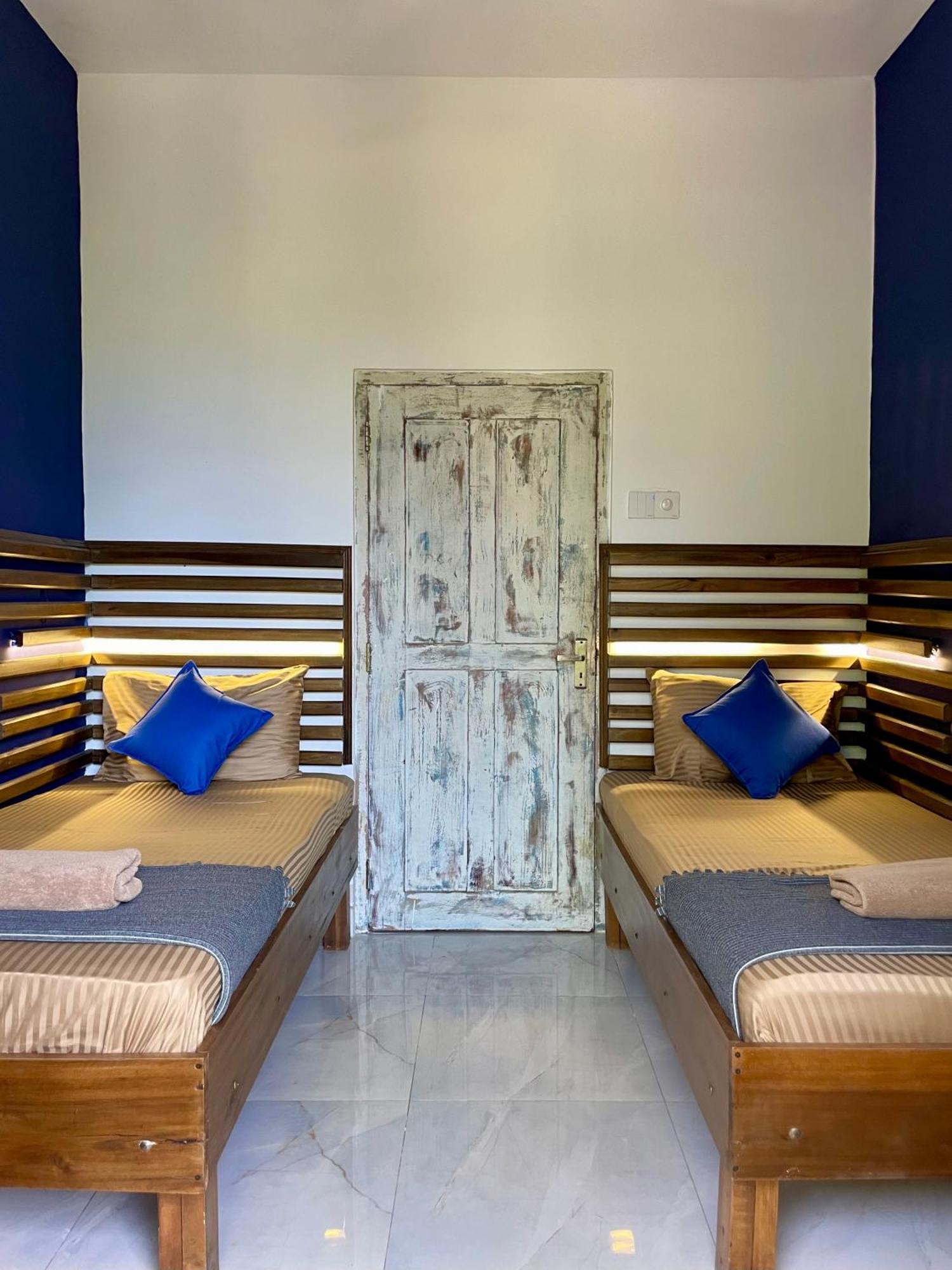 Habibi Hostel & Restaurant Unawatuna Ngoại thất bức ảnh