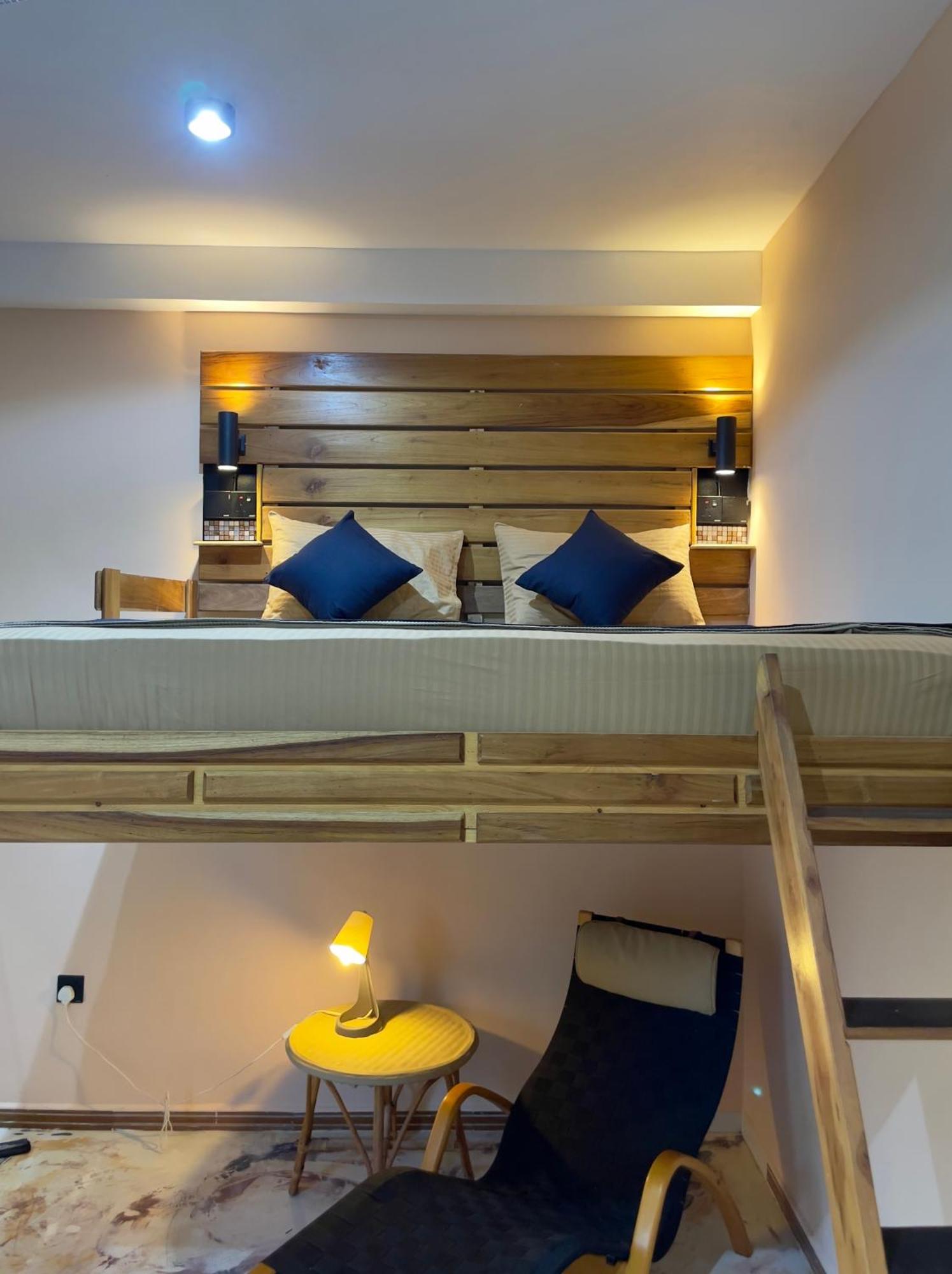 Habibi Hostel & Restaurant Unawatuna Ngoại thất bức ảnh