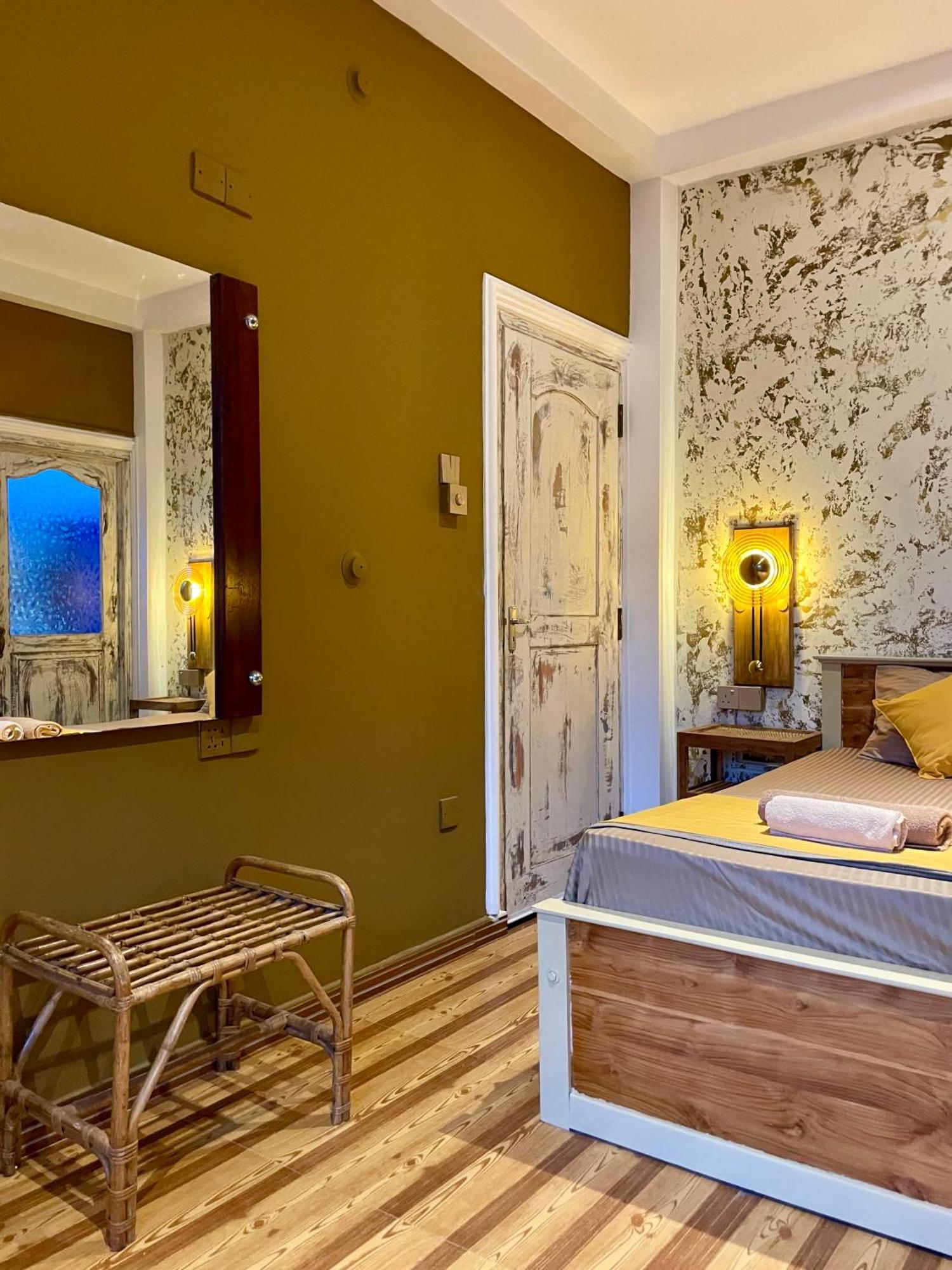 Habibi Hostel & Restaurant Unawatuna Ngoại thất bức ảnh