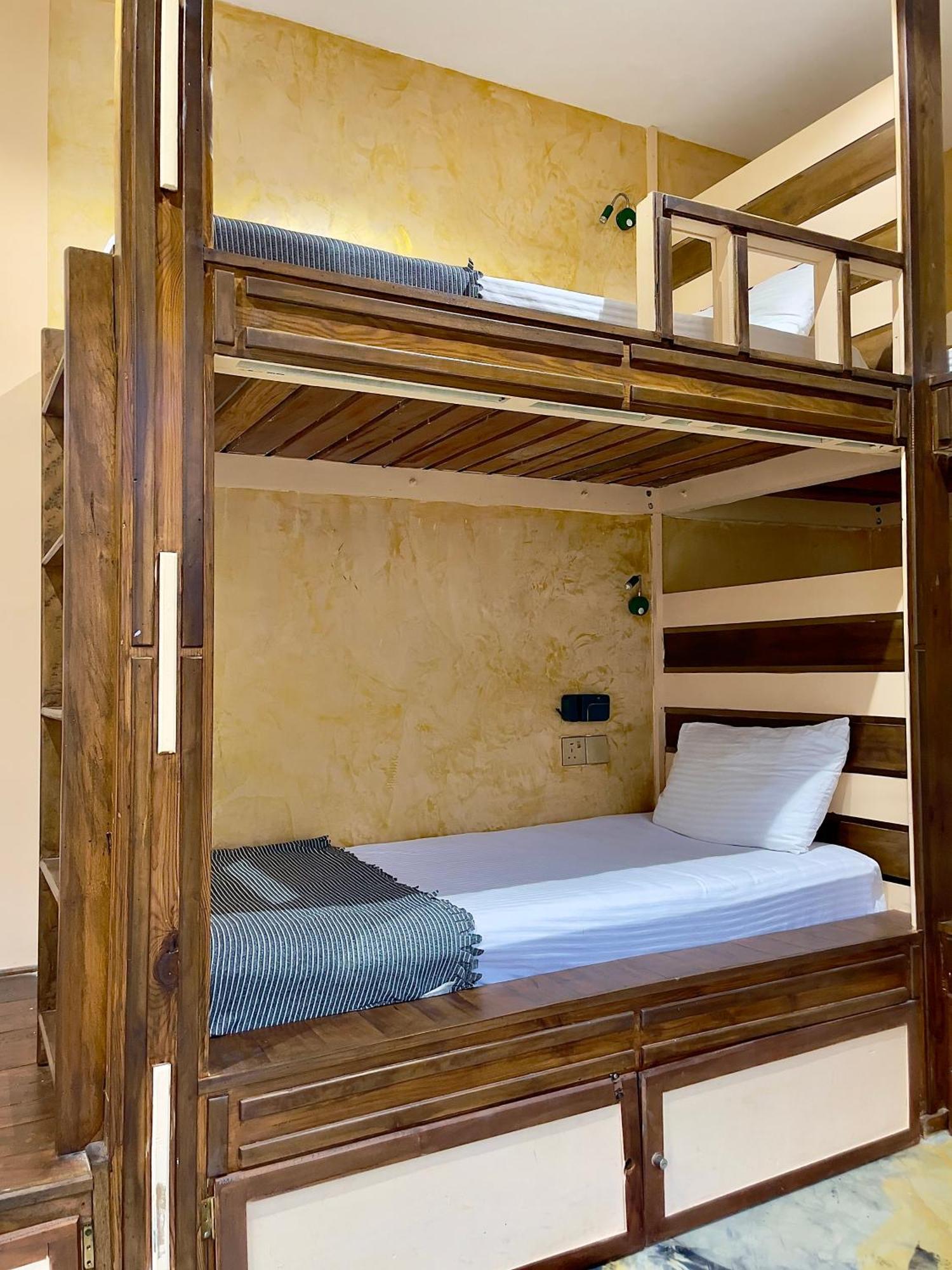 Habibi Hostel & Restaurant Unawatuna Ngoại thất bức ảnh