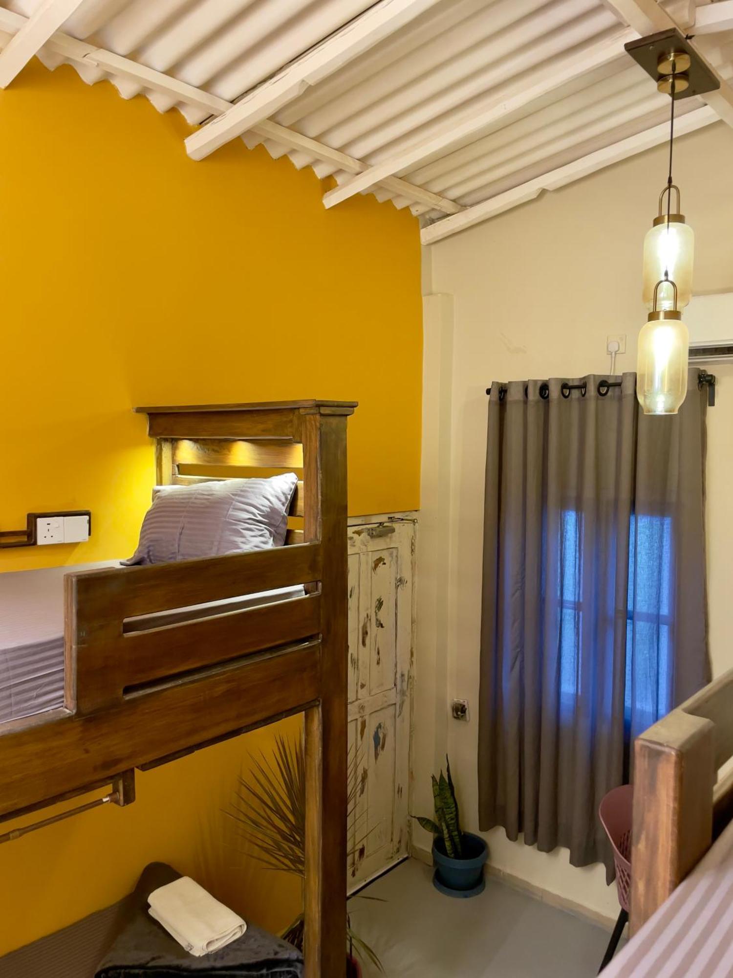 Habibi Hostel & Restaurant Unawatuna Ngoại thất bức ảnh
