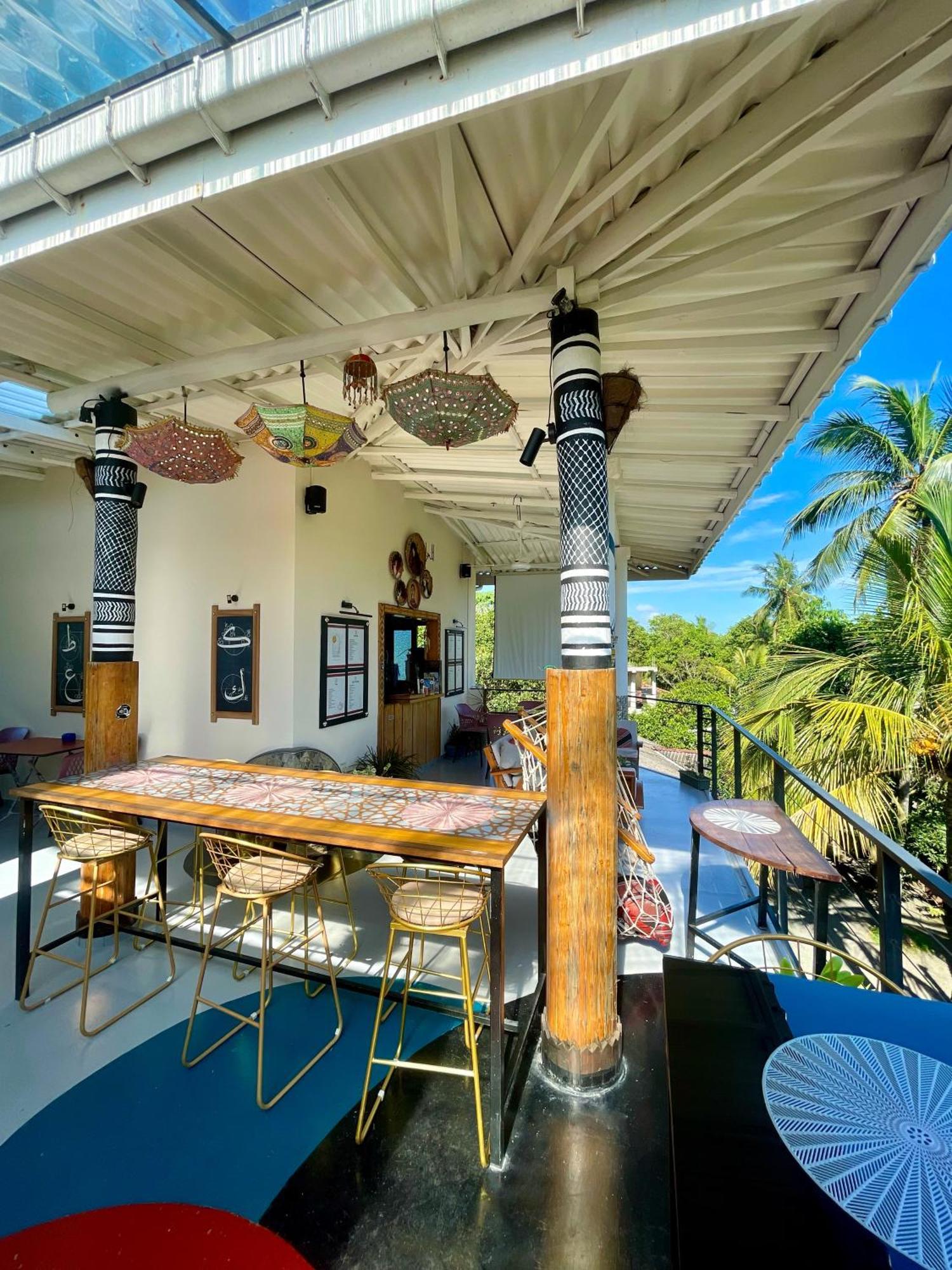 Habibi Hostel & Restaurant Unawatuna Ngoại thất bức ảnh